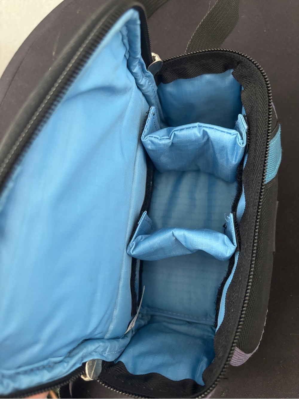 Compact Padded Camera Bag - Picture 5 of 13